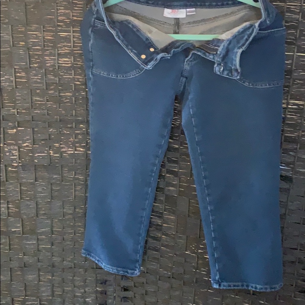 J Lo crop stretch jeans